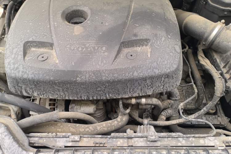 Used Volvo S60 2016 S60L T5 Intelligent Drive Edition Engine Bay