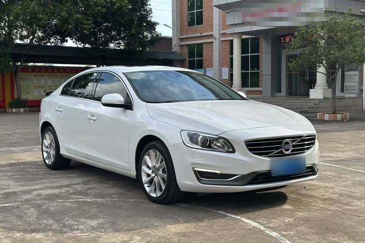 Used Volvo S60 2016 S60L T4 Zhiyuan Edition Exterior 5