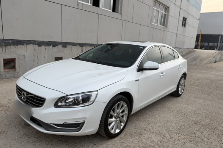 Used Volvo S60 2016 S60L T4 Zhiyuan Edition Exterior 6