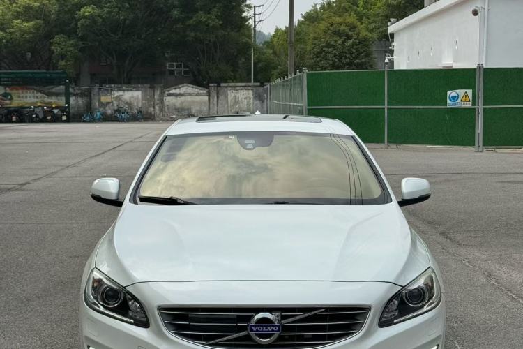 Used Volvo S60 2016 S60L T5 Intelligent Drive Edition Exterior 6
