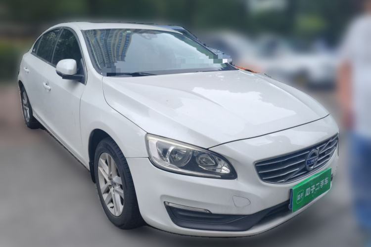 Used Volvo S60 2016 S60L T3 Smart Drive Edition Front Right 45 Deg