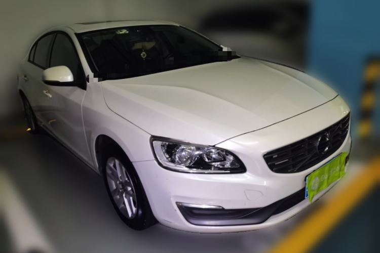 Used Volvo S60 2016 S60L T3 Smart Drive Edition Front Right 45 Deg