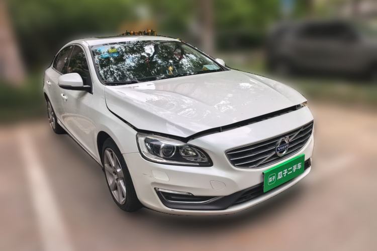 Used Volvo S60 2016 S60L T5 Intelligent Drive Edition Front Right 45 Deg