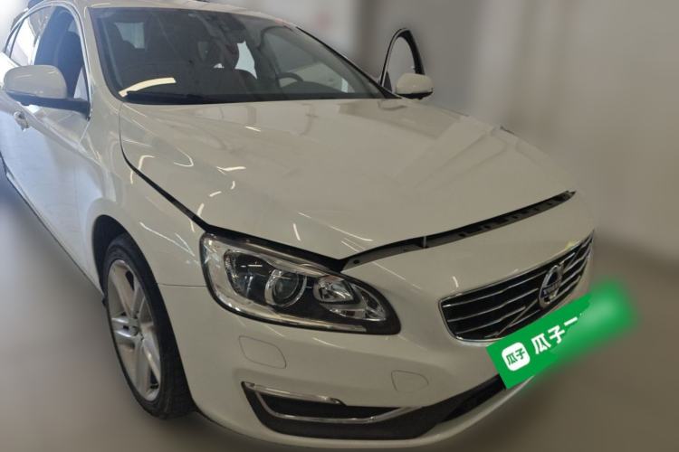 Used Volvo S60 2016 S60L T5 Intelligent Drive Edition Front Right 45 Deg