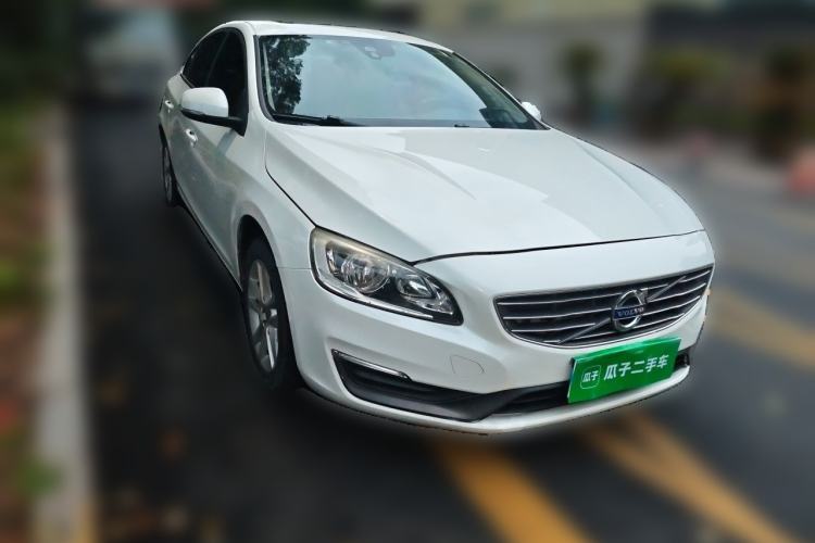 Used Volvo S60 2016 S60L T3 Smart Drive Edition Front Right 45 Deg
