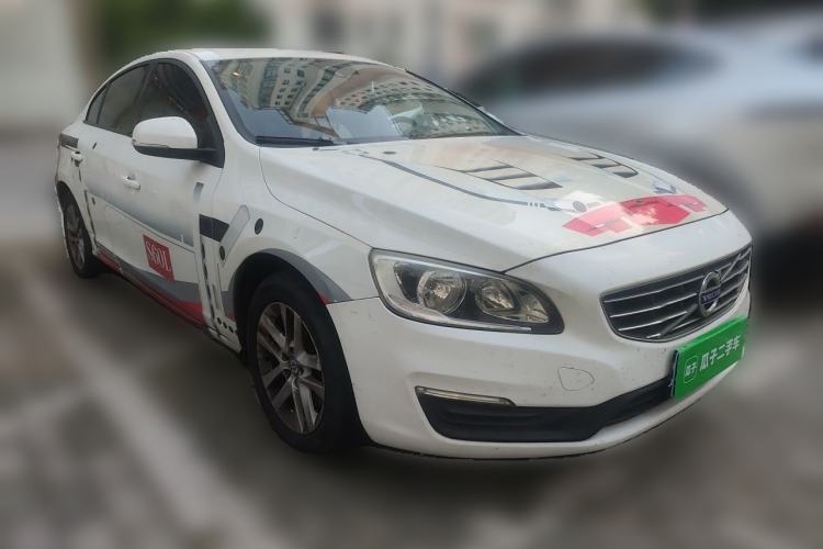 Used Volvo S60 2016 S60L T3 Smart Drive Edition Front Right 45 Deg