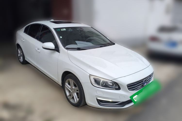 Used Volvo S60 2016 S60L T5 Intelligent Drive Edition Front Right 45 Deg