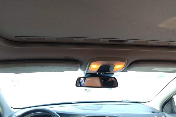 Used Volvo S60 2016 S60L T4 Zhiyuan Edition Headliner