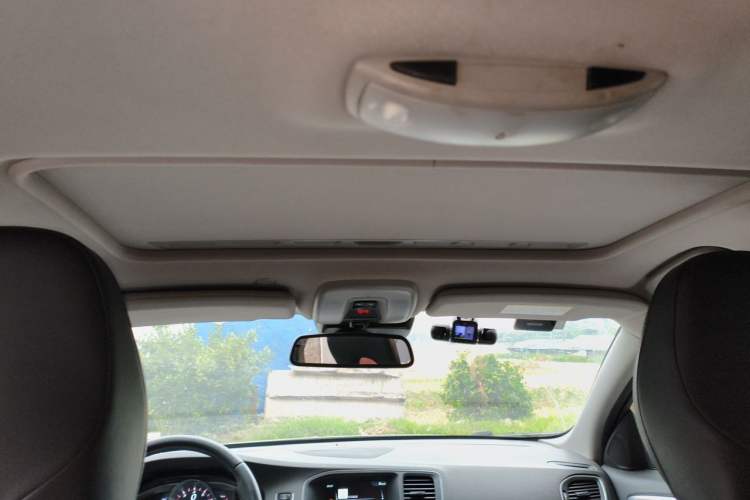 Used Volvo S60 2016 S60L T5 Intelligent Drive Edition Headliner