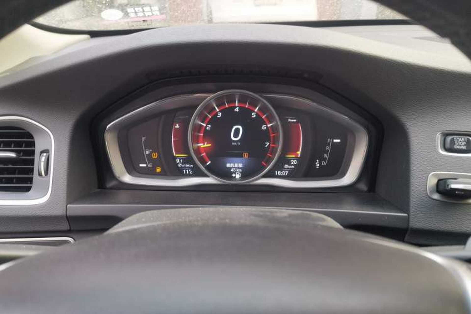 Used Volvo S60 2016 S60L T4 Zhiyuan Edition Instrument Cluster