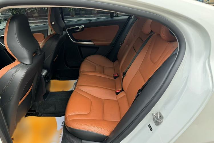 Used Volvo S60 2016 S60L T5 Intelligent Drive Edition Interior 3