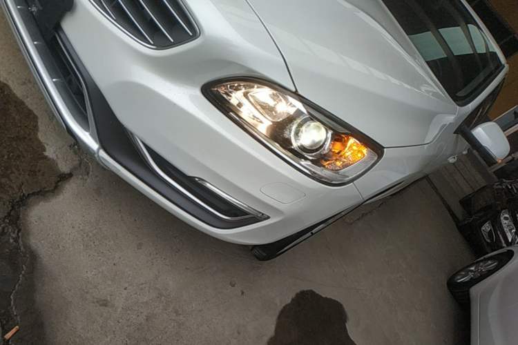 Used Volvo S60 2016 S60L T5 Intelligent Drive Edition Left Front Headlight