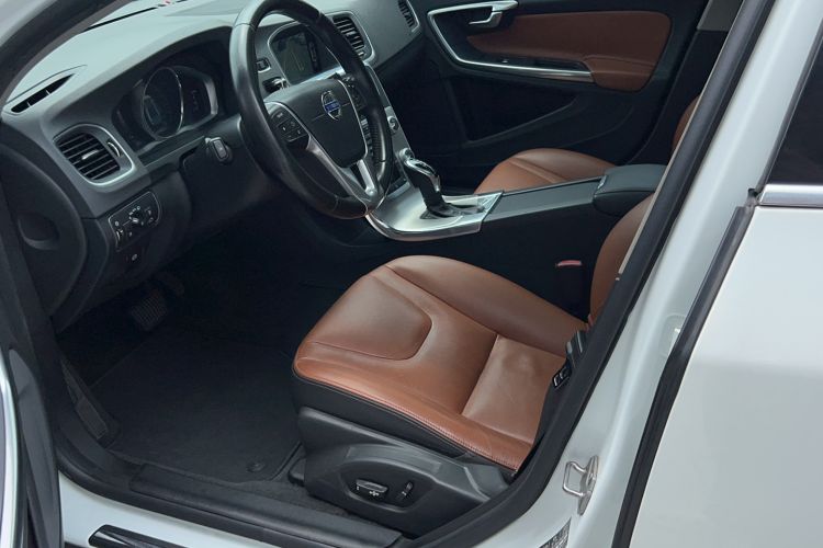 Used Volvo S60 2016 S60L T4 Zhiyuan Edition Left Front Seat