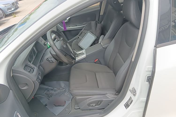 Used Volvo S60 2016 S60L T3 Smart Drive Edition Left Front Seat