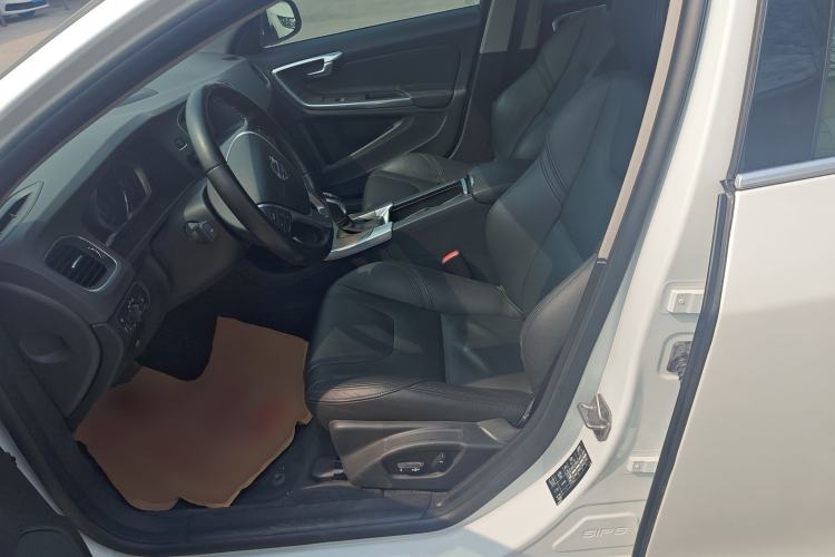 Used Volvo S60 2016 S60L T5 Intelligent Drive Edition Left Front Seat
