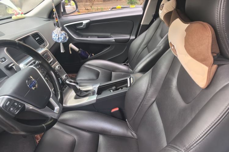 Used Volvo S60 2016 S60L T4 Zhiyuan Edition Left Front Seat
