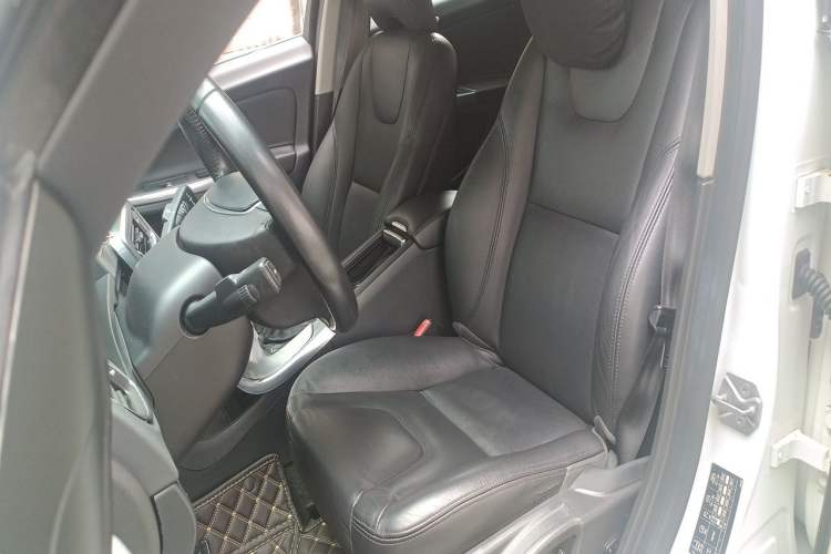 Used Volvo S60 2016 S60L T4 Zhiyuan Edition Left Front Seat