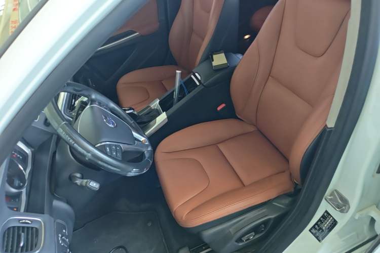 Used Volvo S60 2016 S60L T5 Intelligent Drive Edition Left Front Seat