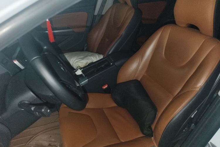 Used Volvo S60 2016 S60L T4 Zhiyuan Edition Left Front Seat