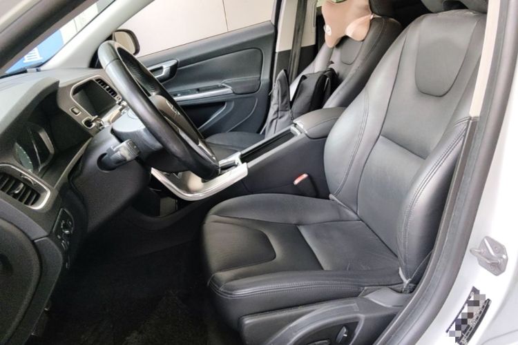 Used Volvo S60 2016 S60L T4 Zhiyuan Edition Left Front Seat
