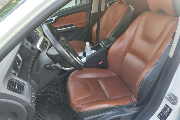 Used Volvo S60 2016 S60L T4 Zhiyuan Edition Left Front Seat