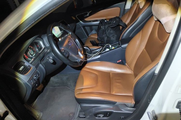 Used Volvo S60 2016 S60L T4 Zhiyuan Edition Left Front Seat
