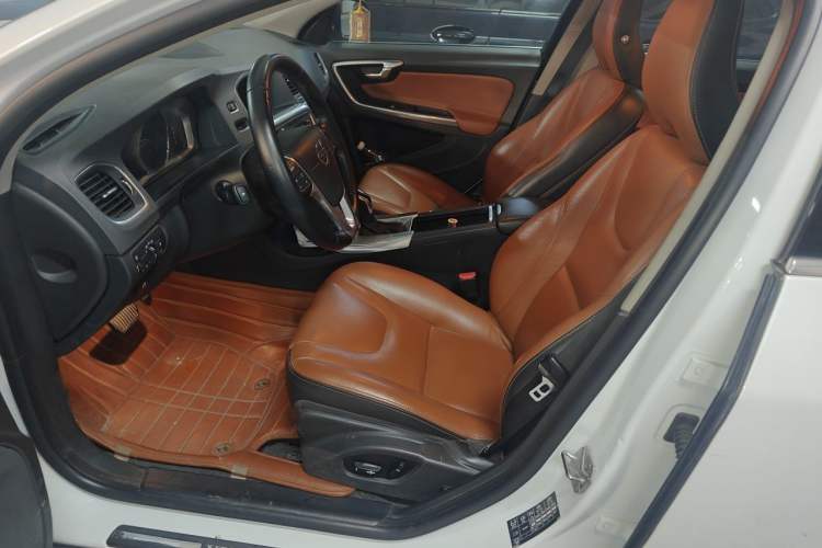Used Volvo S60 2016 S60L T4 Zhiyuan Edition Left Front Seat