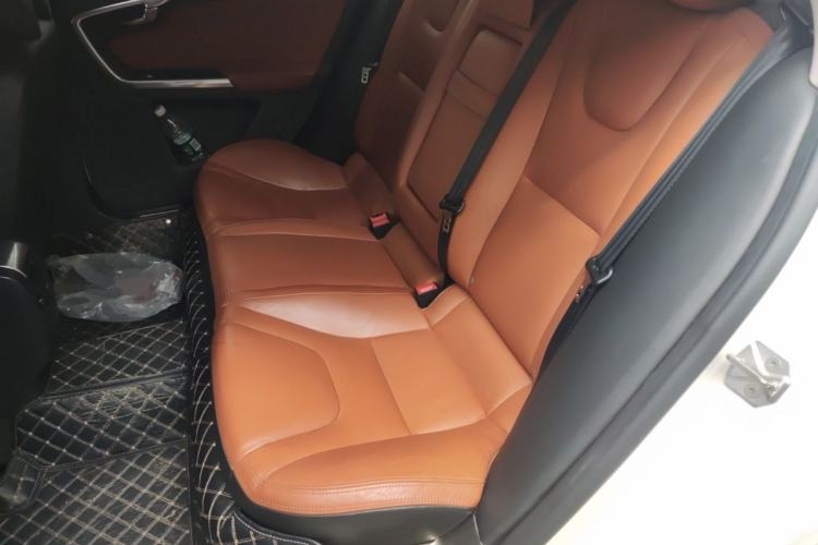 Used Volvo S60 2016 S60L T5 Intelligent Drive Edition Left Rear Seat
