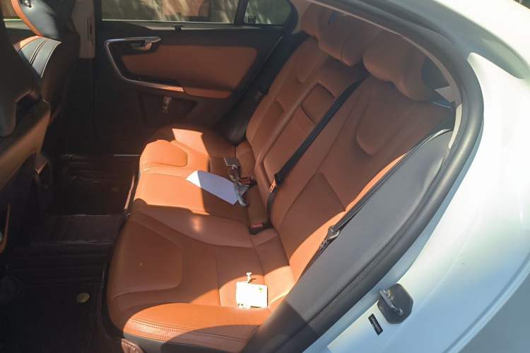 Used Volvo S60 2016 S60L T5 Intelligent Drive Edition Left Rear Seat