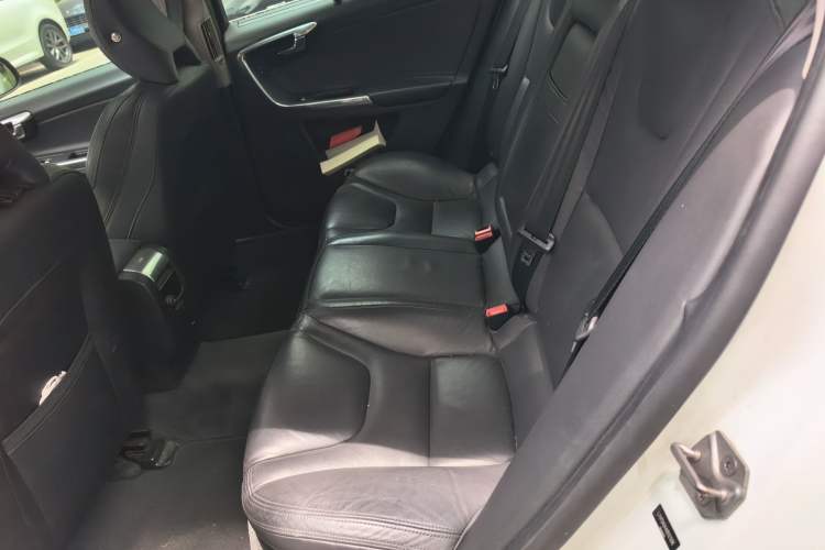 Used Volvo S60 2016 S60L T5 Intelligent Drive Edition Left Rear Seat