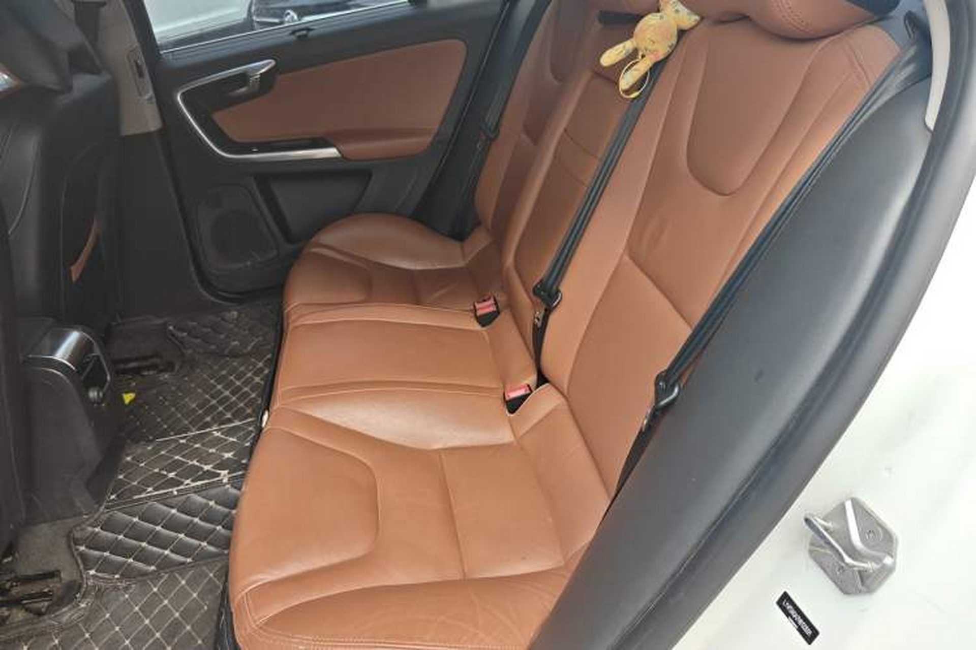 Used Volvo S60 2016 S60L T5 Intelligent Drive Edition Left Rear Seat