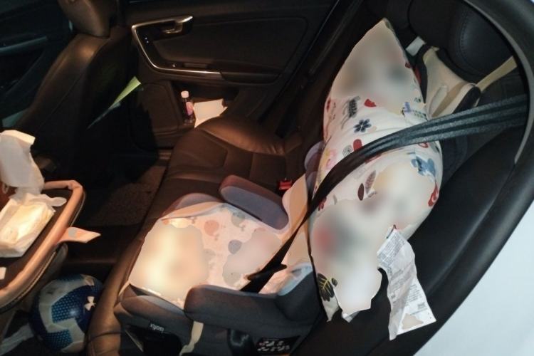 Used Volvo S60 2016 S60L T4 Zhiyuan Edition Left Rear Seat
