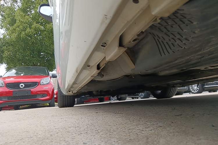 Used Volvo S60 2016 S60L T3 Smart Drive Edition Left Side Sill