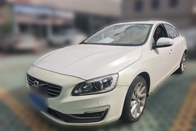 Volvo S60 2016 S60L T4 Zhiyuan Edition usado