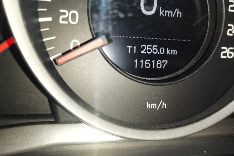 Used Volvo S60 2016 S60L T3 Smart Drive Edition Odometer Close Up