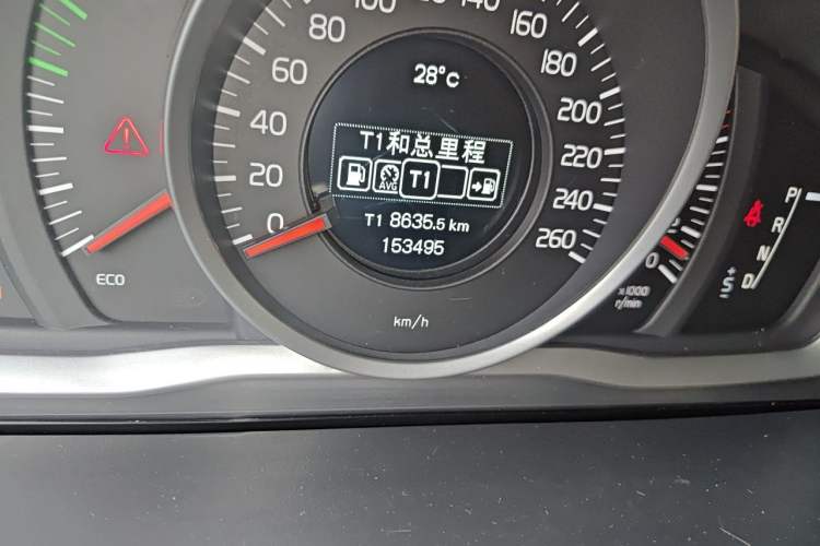 Used Volvo S60 2016 S60L T3 Smart Drive Edition Odometer Close Up