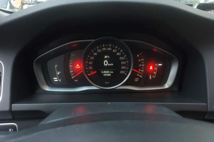Used Volvo S60 2016 S60L T3 Smart Drive Edition Odometer Close Up