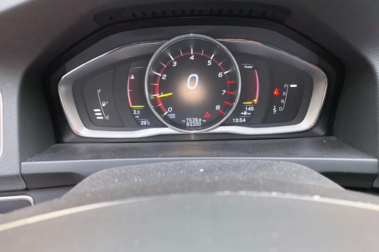 Used Volvo S60 2016 S60L T5 Intelligent Drive Edition Odometer Close Up