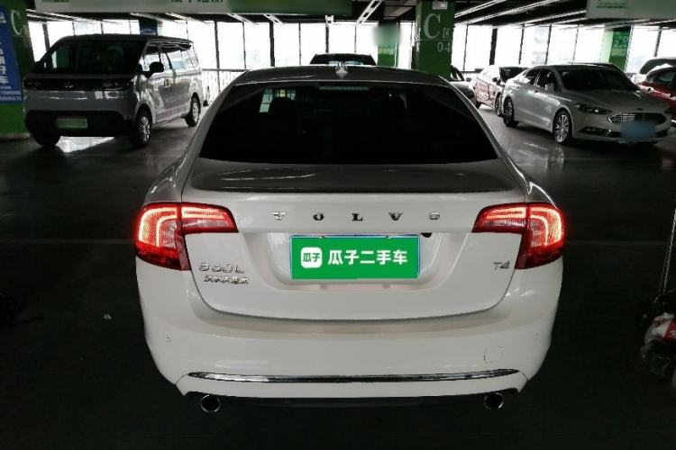 Used Volvo S60 2016 S60L T4 Zhiyuan Edition Rear