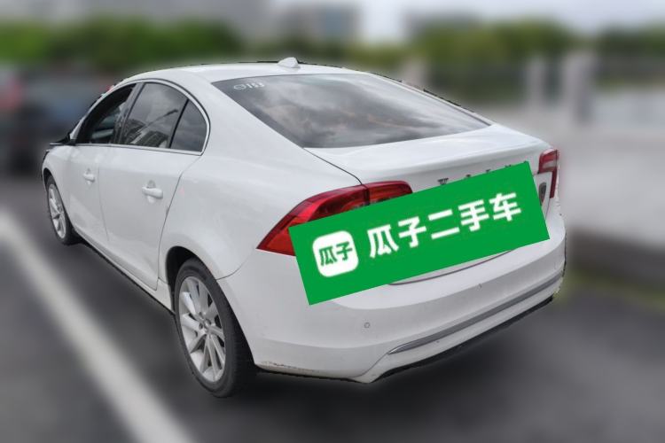 Used Volvo S60 2016 S60L T4 Zhiyuan Edition Rear Left 45 Deg
