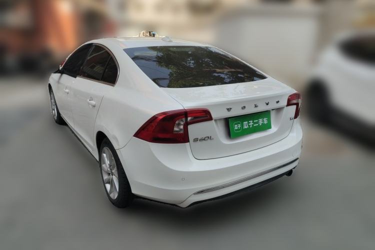 Used Volvo S60 2016 S60L T4 Zhiyuan Edition Rear Left 45 Deg