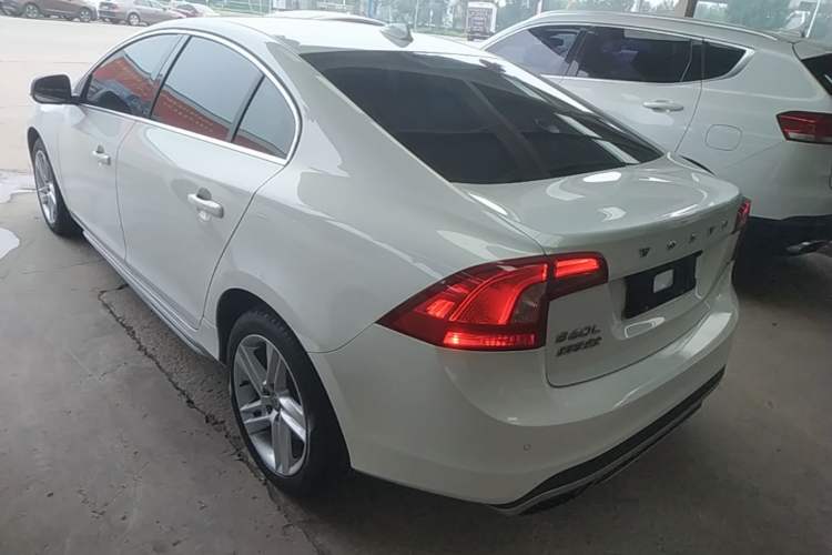 Used Volvo S60 2016 S60L T5 Intelligent Drive Edition Rear Left 45 Deg