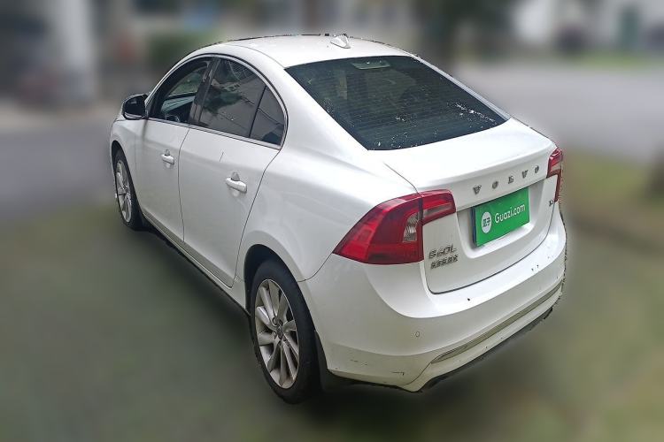 Used Volvo S60 2016 S60L T4 Zhiyuan Edition Rear Left 45 Deg