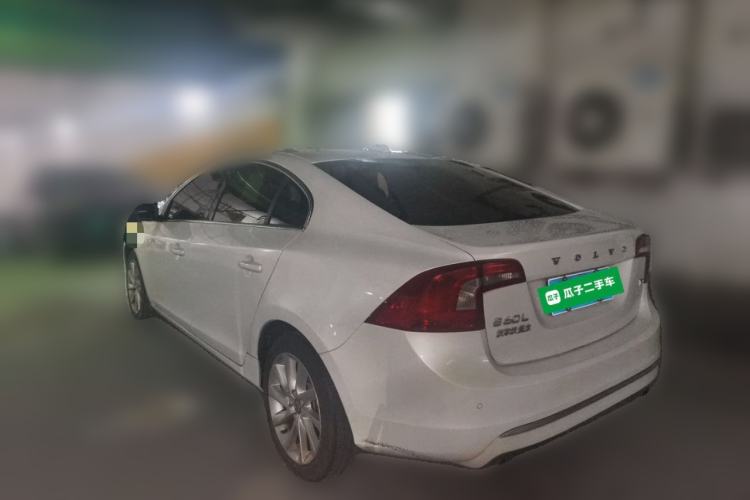 Used Volvo S60 2016 S60L T4 Zhiyuan Edition Rear Left 45 Deg