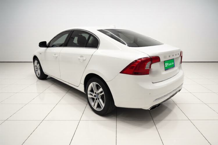 Used Volvo S60 2016 S60L T5 Intelligent Drive Edition Rear Left 45 Deg