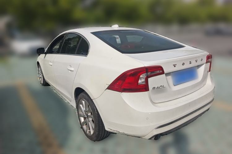 Used Volvo S60 2016 S60L T4 Zhiyuan Edition Rear Left 45 Deg