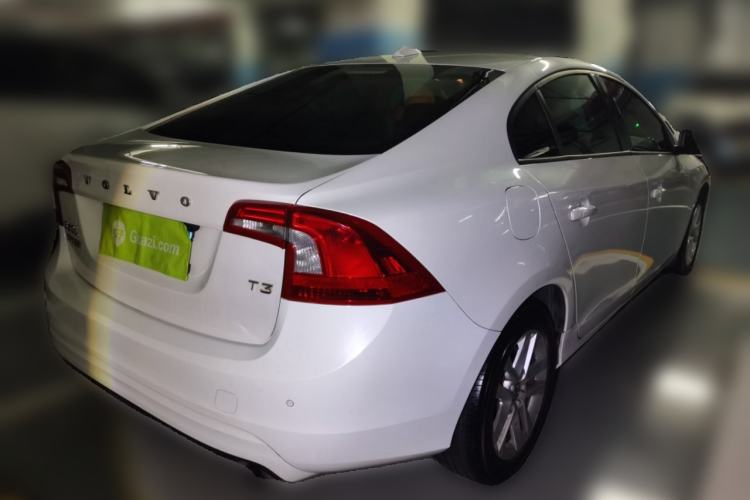 Used Volvo S60 2016 S60L T3 Smart Drive Edition Rear Right 45 Deg