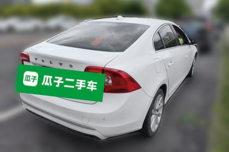 Used Volvo S60 2016 S60L T4 Zhiyuan Edition Rear Right 45 Deg