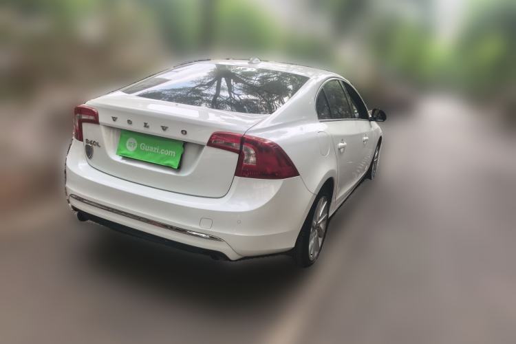 Used Volvo S60 2016 S60L T4 Zhiyuan Edition Rear Right 45 Deg