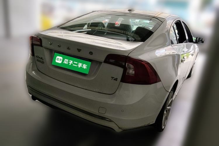 Used Volvo S60 2016 S60L T4 Zhiyuan Edition Rear Right 45 Deg